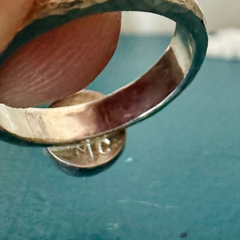 Navajo Turquoise w/ Handmade Hammered Silver Band Ring Signed MC, Size 5 - Picture 6 of 6